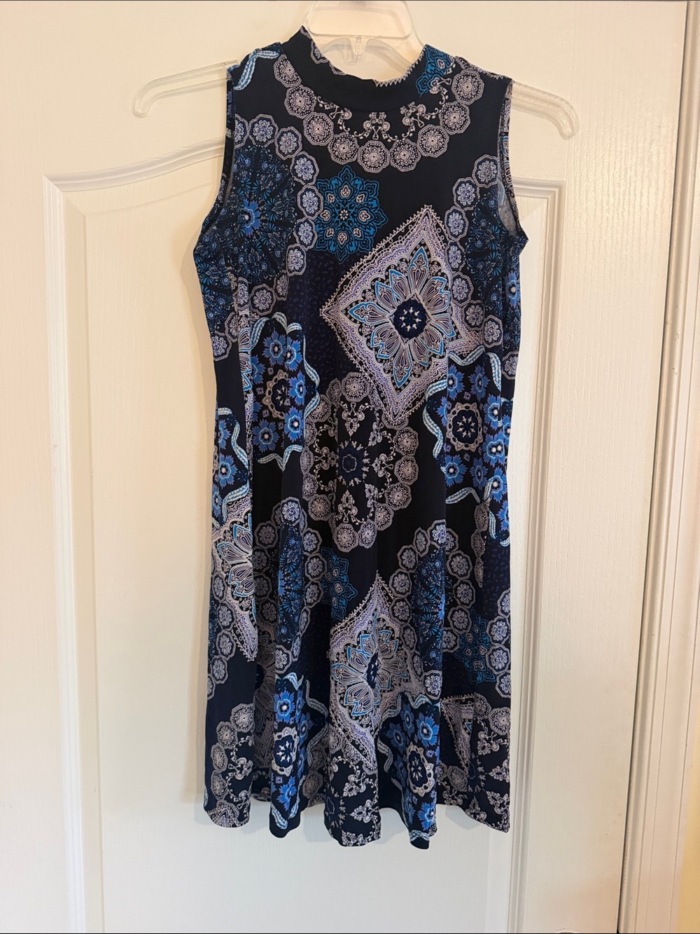 Robbie Bee Navy Blue Sleeveless Midi Dress with Blue and Gray Medallion Print